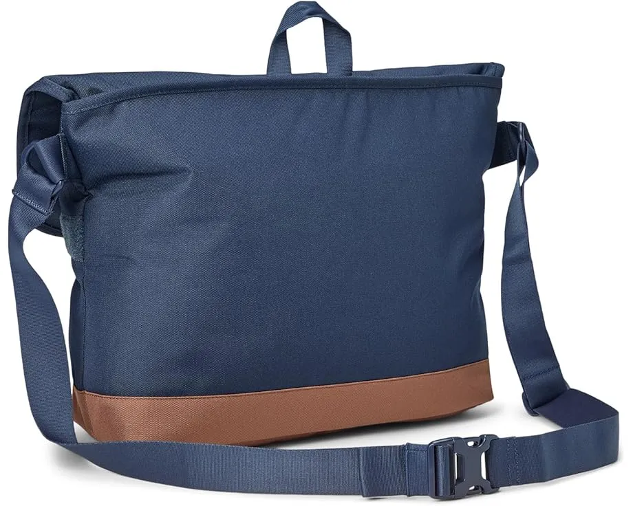 Сумка-мессенджер Herschel Supply Co. Cove из переработанных материалов