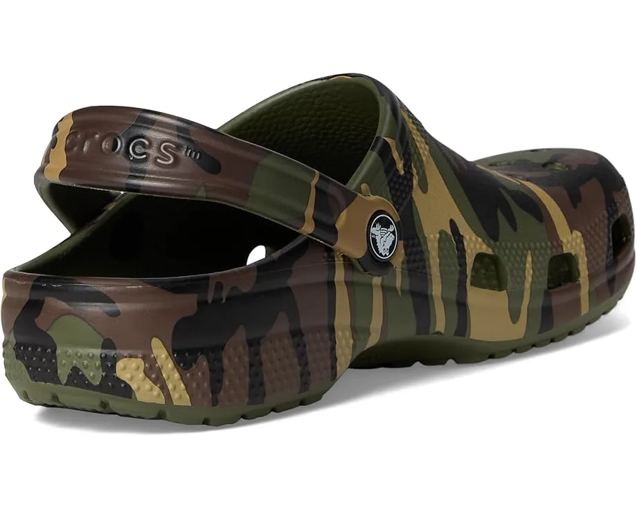 Классические сабо Crocs с сезонным принтом на платформе