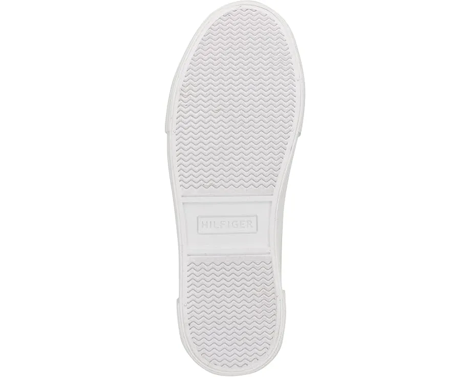 Tommy Hilfiger Aconia кроссовки из холста с тисненым логотипом и резиновой подошвой