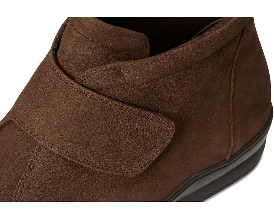 Ботинки Mesa из мягкого нубука с регулируемой застежкой на липучке David Tate