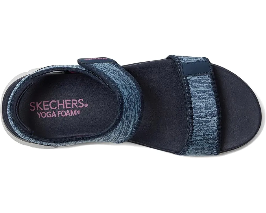 Сандалии Skechers Summits Cutest Icon с кожаным верхом и стелькой Yoga Foam