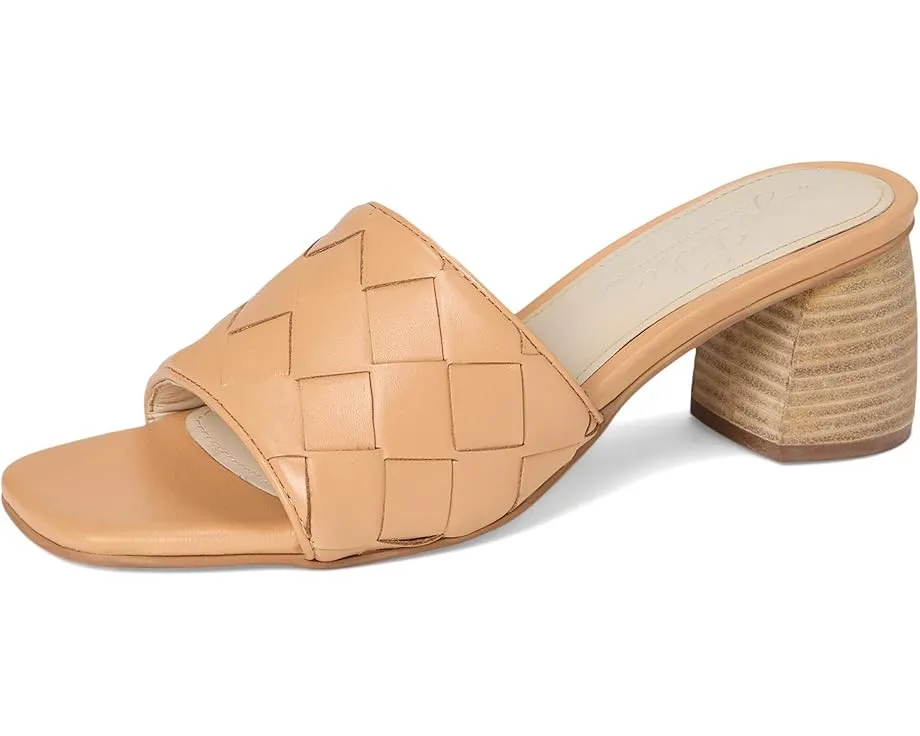 Сандалии Kellee на платформе с плетеным декором от Journee Collection