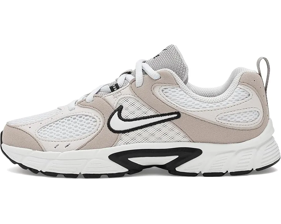 Кроссовки Nike V5 Rnr Suede с замшевым верхом для малышей