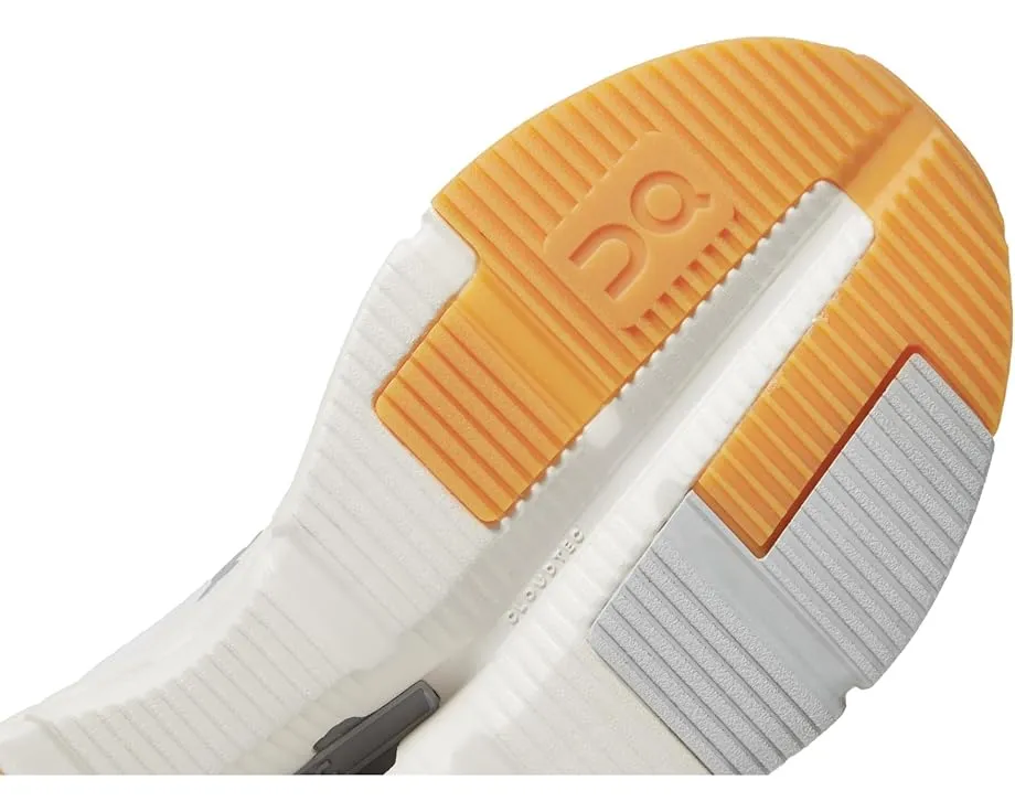 Кроссовки On Cloudnova Form 2 для повседневной носки с Zero-Gravity пеной