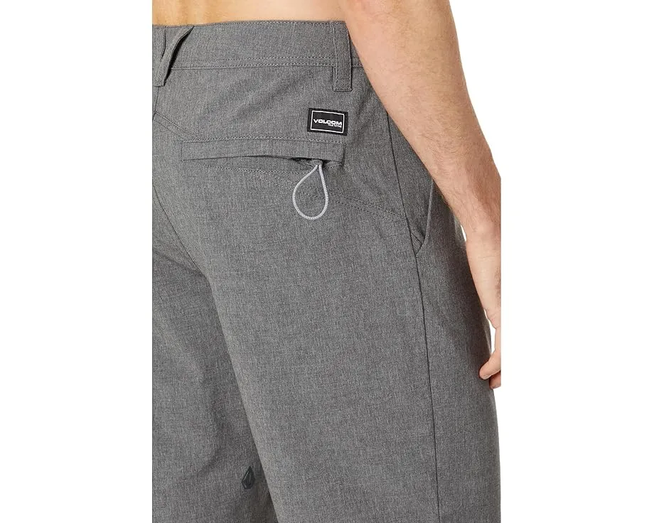 Гибридные шорты Frickin Cross Shred Static длиной 20 дюймов от Volcom