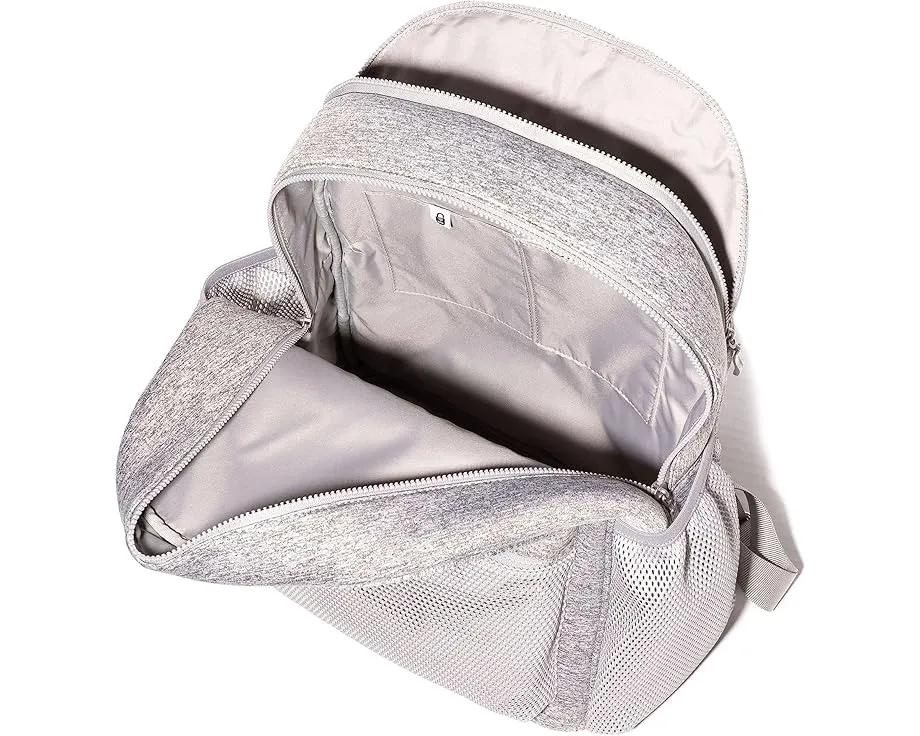 Рюкзак Baggallini On The Go Laptop с RFID защитой и отделением для ноутбука