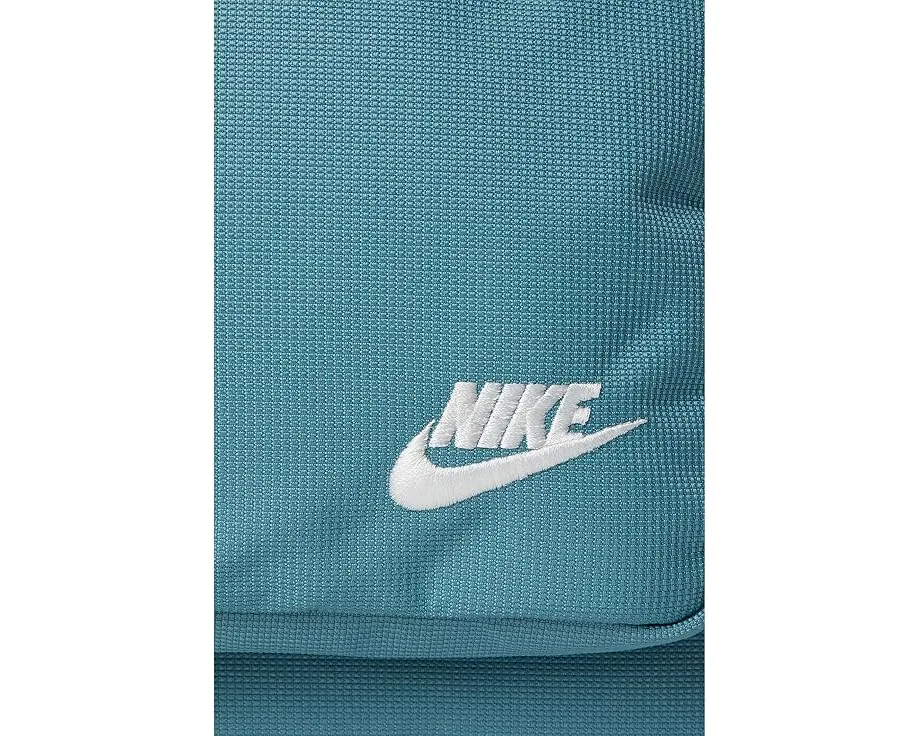 Рюкзак Nike Heritage Eugene на 23 литра с отделением для ноутбука