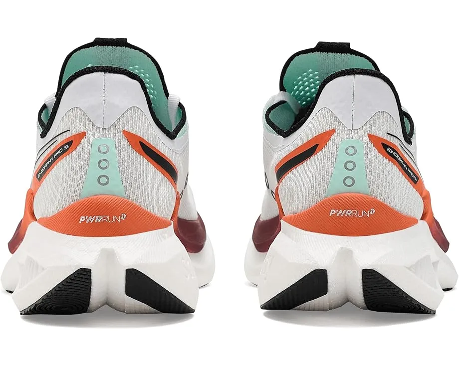 Беговые кроссовки Saucony Endorphin Pro 5 с карбоновой пластиной