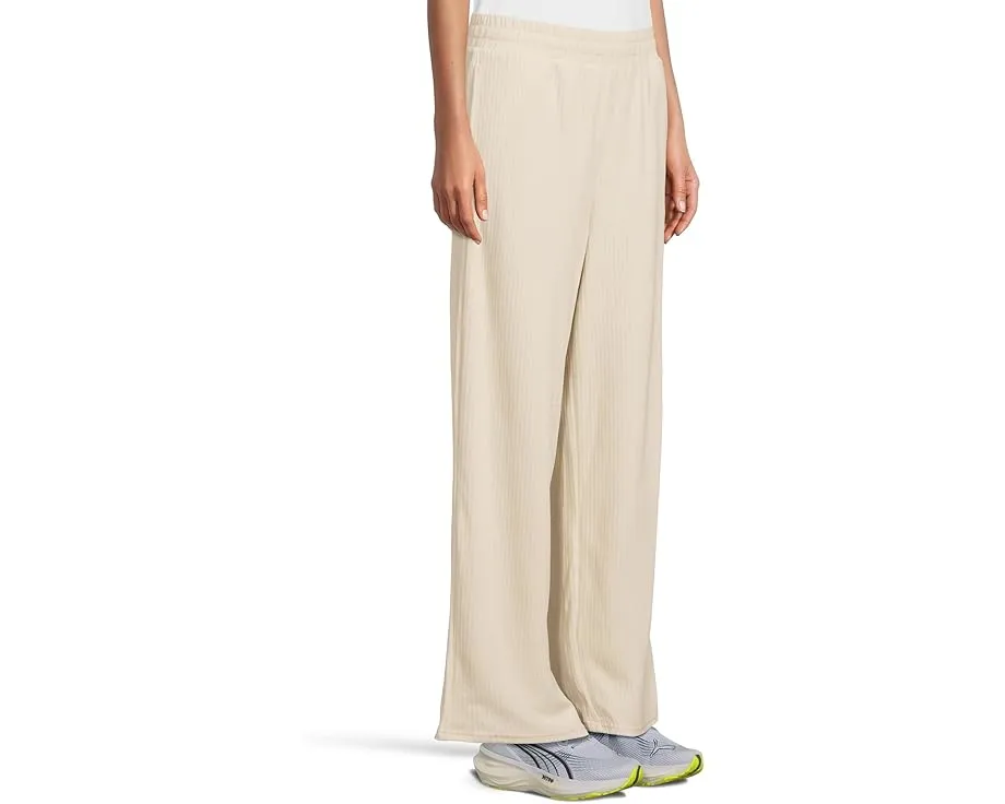 Puma Штаны Essentials Elevated Velour Ribbed прямого кроя из велюра