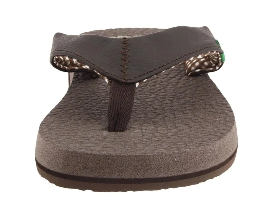 Сандалии Yoga Mat от Sanuk с мягкой стелькой из материала для йоги