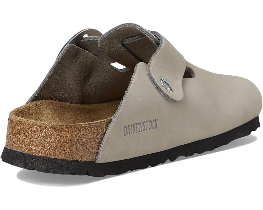 Клоги Birkenstock Boston Big Buckle из нубука с пробковой стелькой