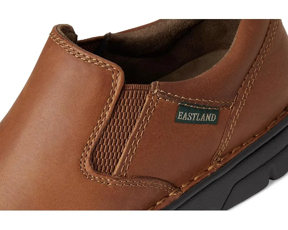 Слипоны Newport с удобной стелькой и гибкой подошвой от Eastland