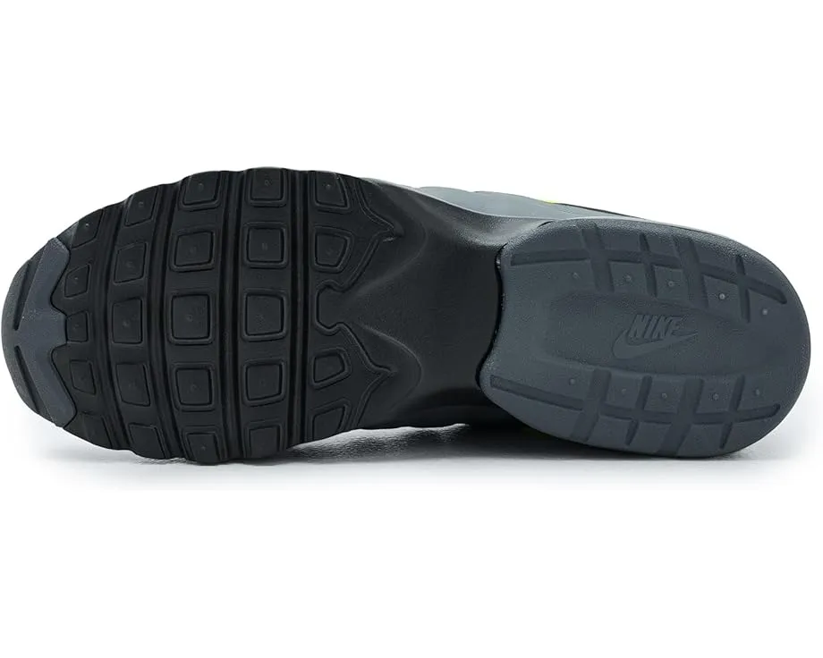 Кроссовки Nike Air Max Invigor с технологией Max Air