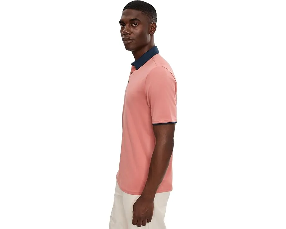 Футболка TravisMathew All Day Social Club с планкой на пуговицах