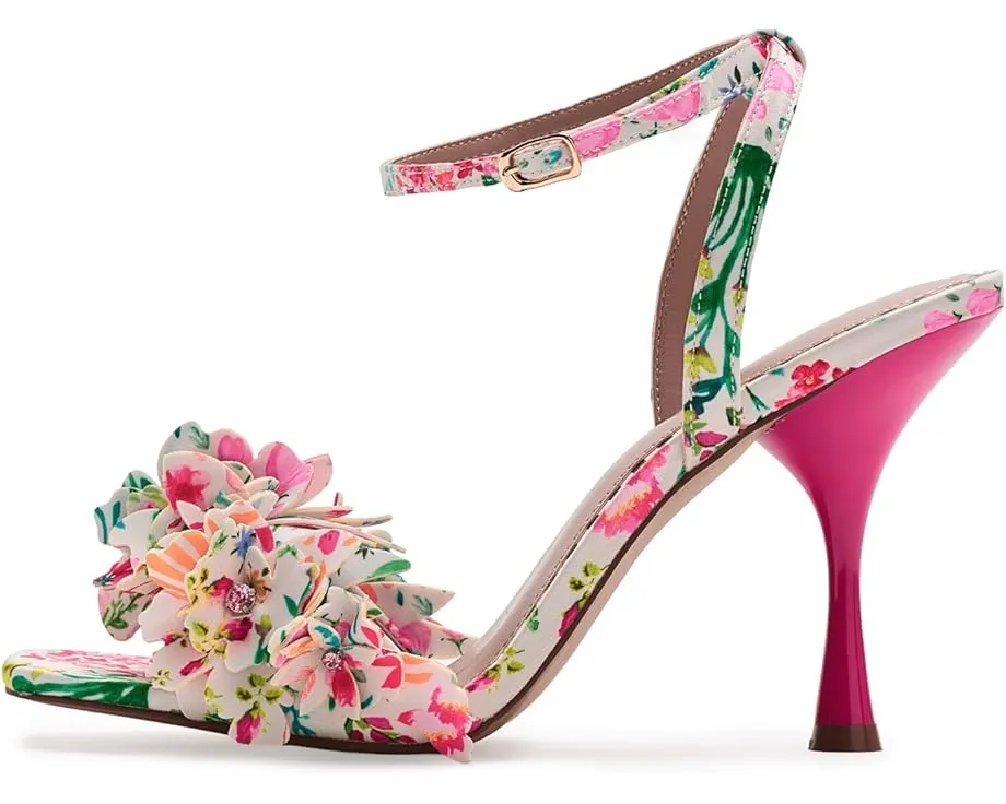 Туфли Blue by Betsey Johnson Hilley с цветным каблуком и аппликацией цветка