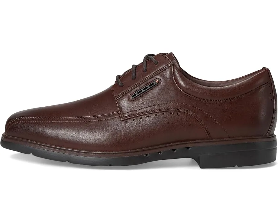 Clarks Un Kendric Way с кожаным верхом и круглым носком