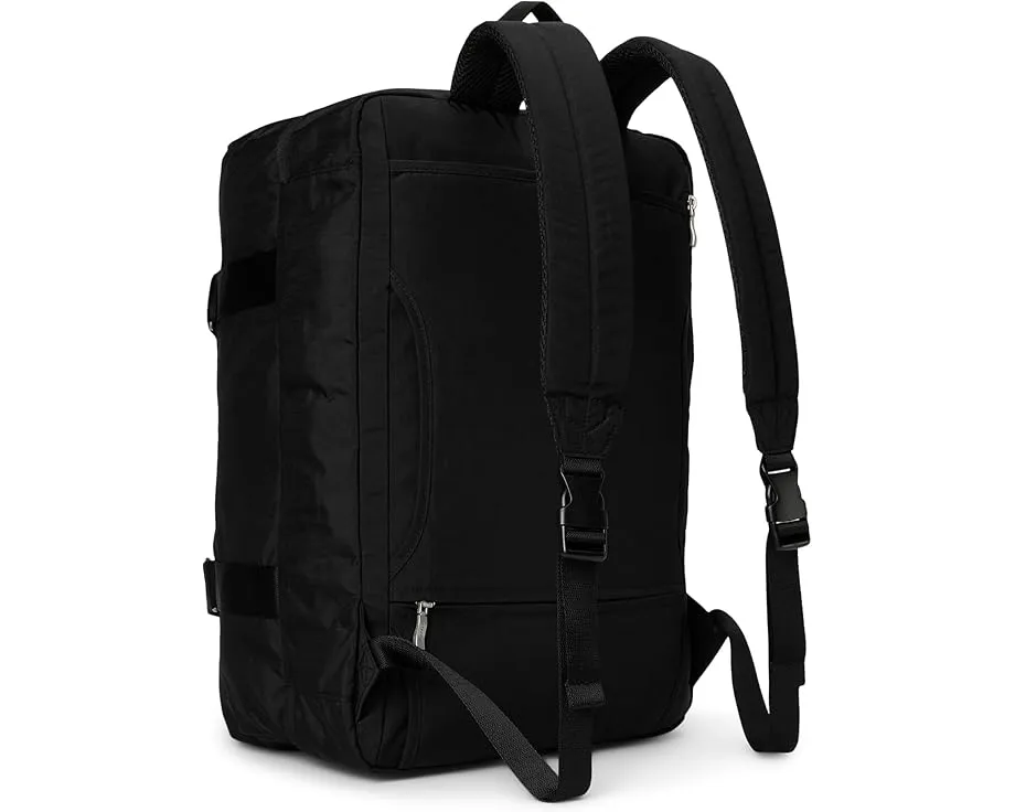 Трансформируемая дорожная сумка Baggallini с тремя отделениями