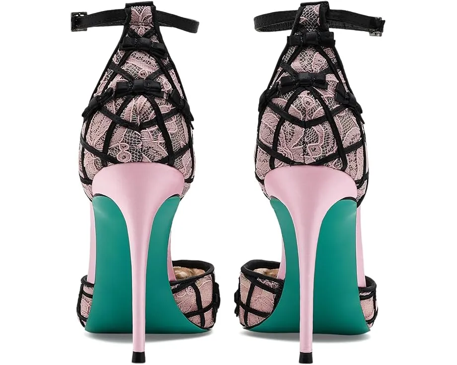 Betsey Johnson Coy туфли на каблуке с пряжкой
