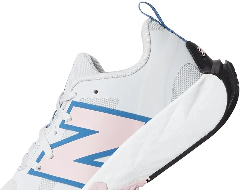 Детские кроссовки New Balance FUELCELL PLAY на шнурках с защитой носка