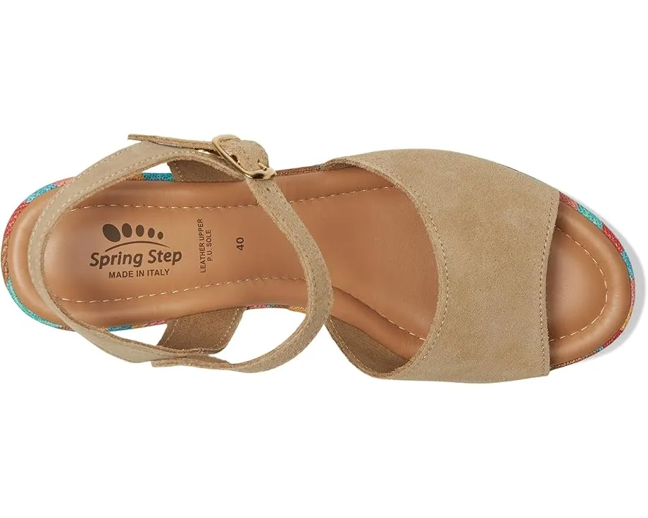 Сандалии Maliq на клиновидном каблуке с геометрическим узором