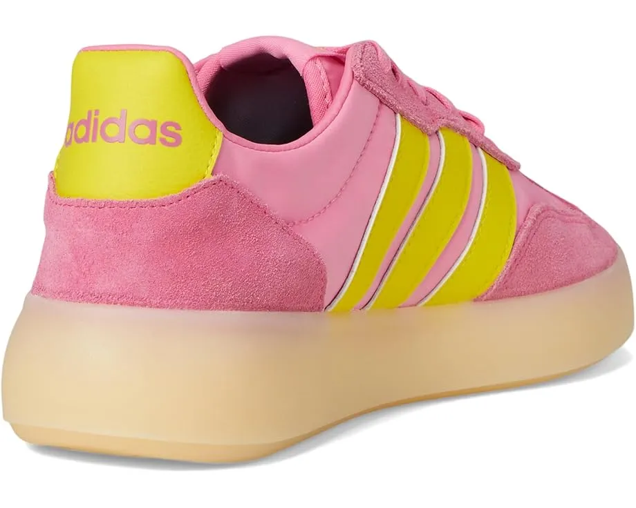 Кроссовки Adidas Barreda Decode из замши и нейлона с резиновой подошвой