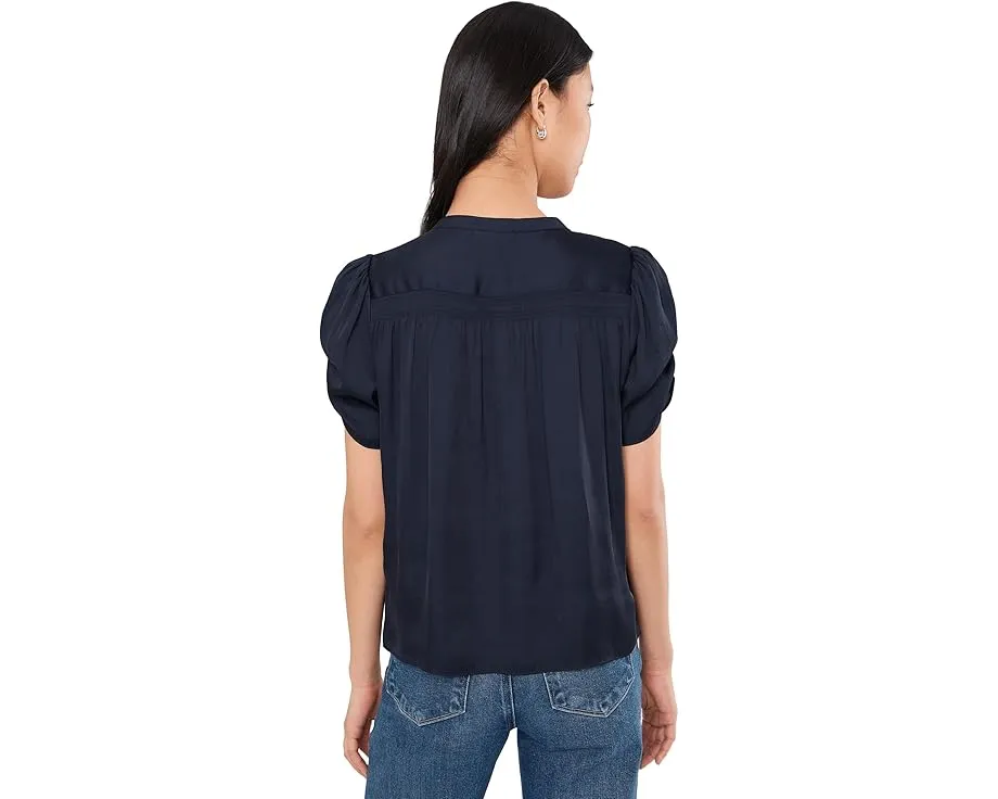 Блуза Diego от Paige из экоматового атласа с V-образным вырезом