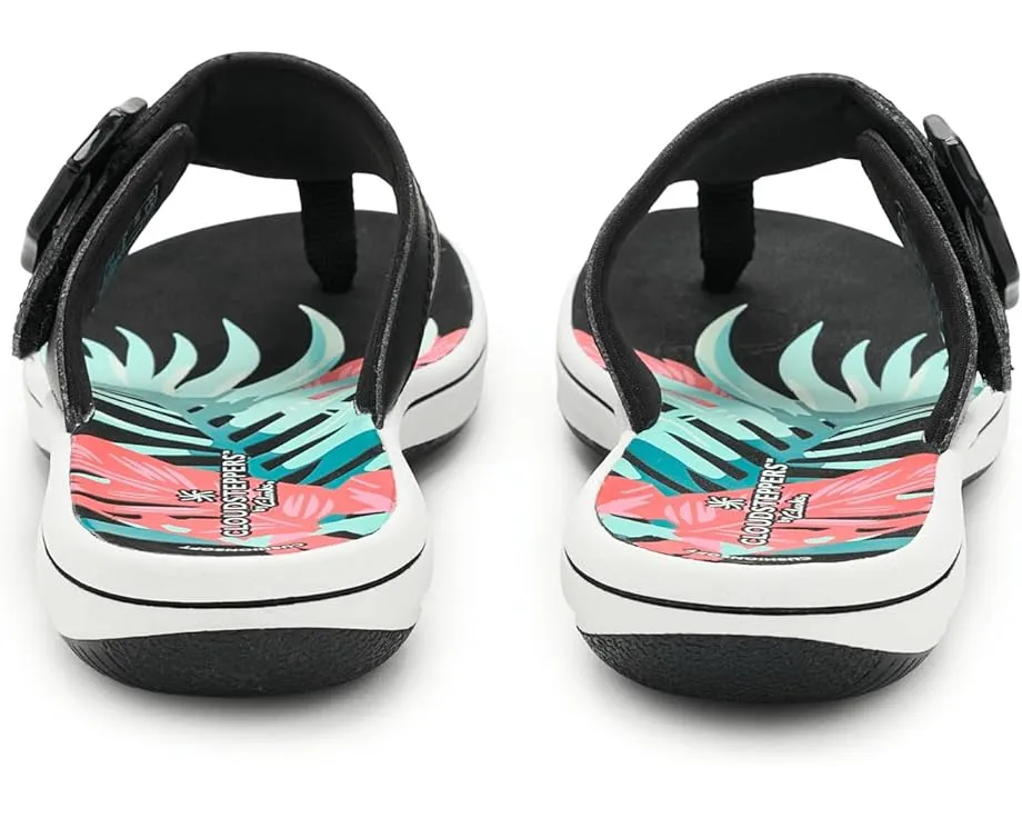 Сланцы Breeze Cove Clarks с технологией Cloudsteppers и стелькой Cushion Soft