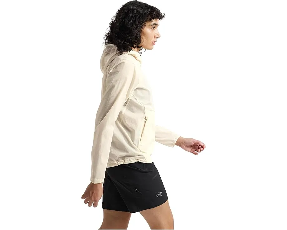 Худи Arc'teryx Sinsola с защитой UPF 50+ и вентиляцией