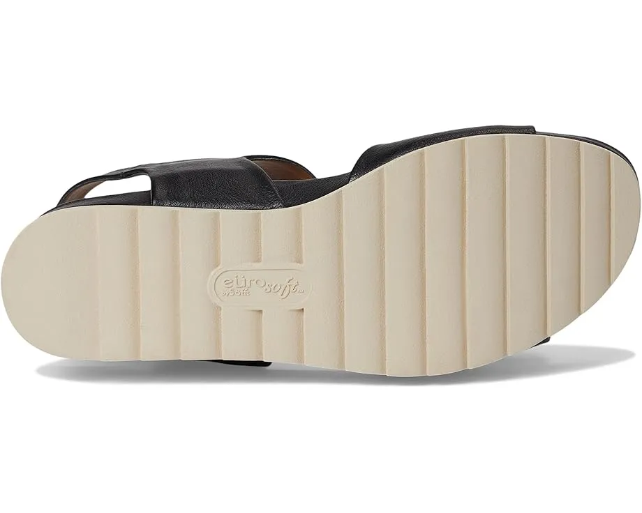 Сандалии EuroSoft Vera на клиновидной подошве с пряжкой и регулировкой