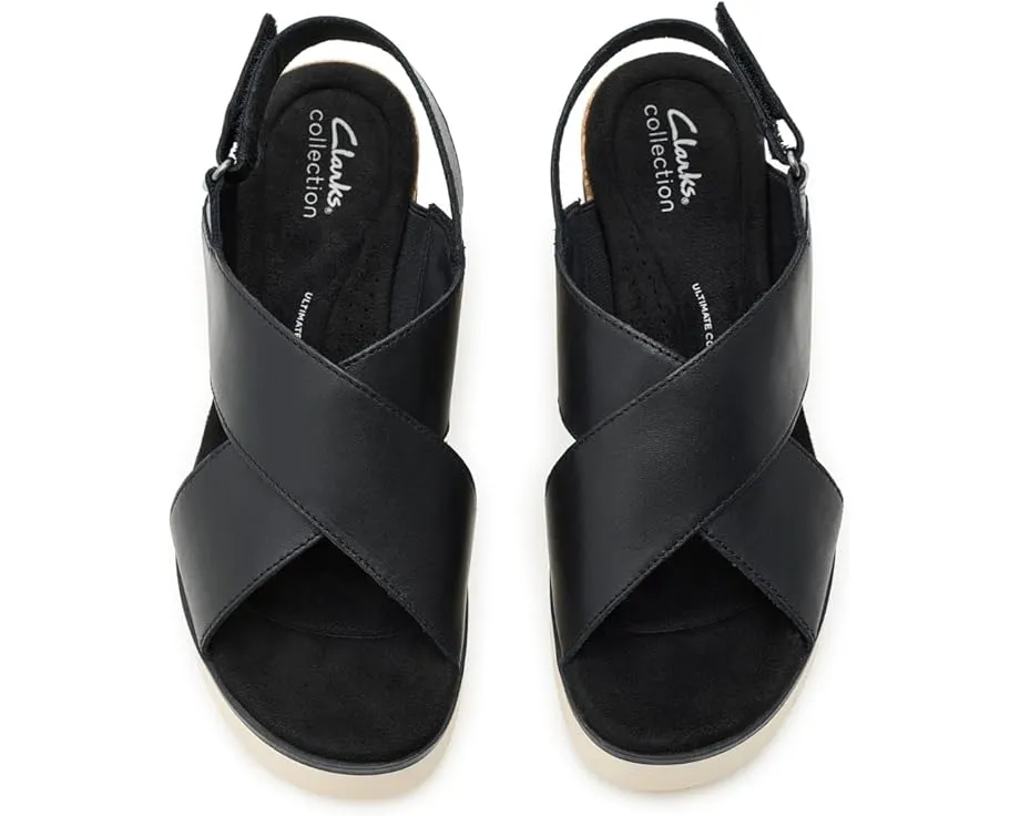 Сандалии Diaz Cross Clarks на среднем клине с мягкой кожей и регулируемым задним ремешком