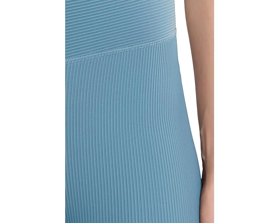 Велосипедки Beyond Yoga Impulse Ribbed с V-образным поясом и компрессией