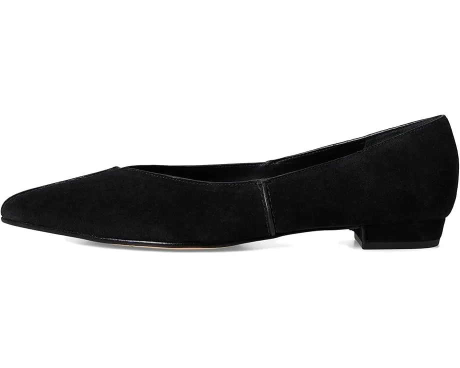 Балетки Lana от Bernardo с заостренным носком и открытым швом