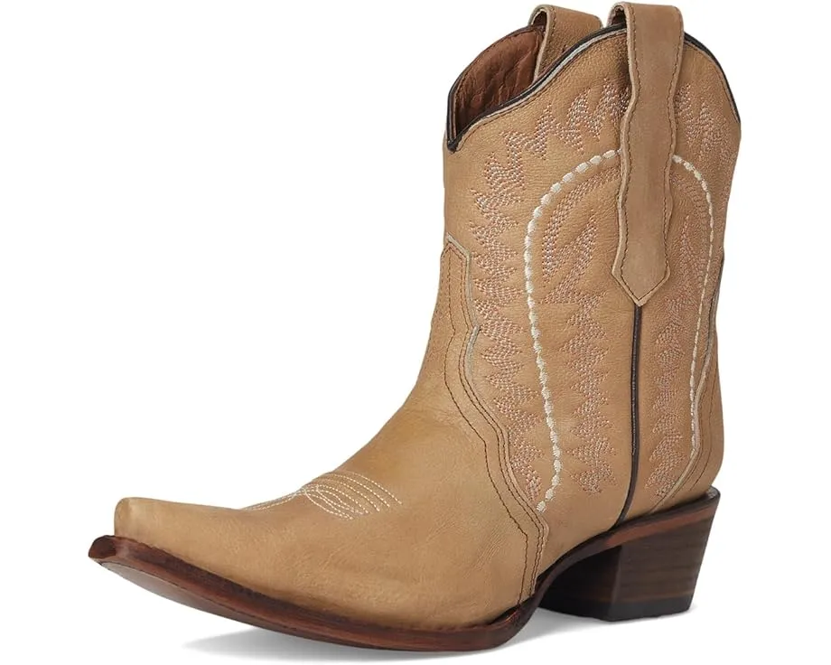 Ботинки Corral L6245 с вышивкой по щиколотку и каблуком кубин