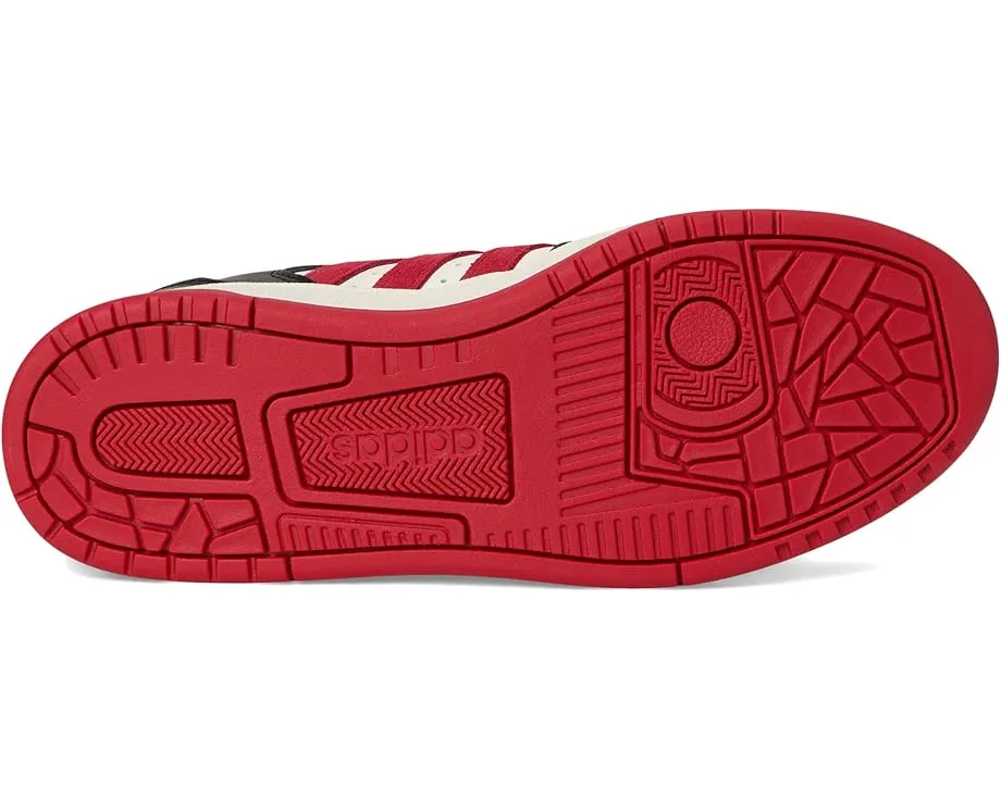 Баскетбольные кроссовки Adidas Turnaround с замшевыми деталями для подростков