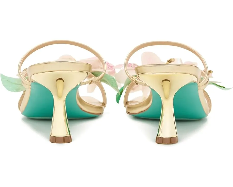 Босоножки Blue by Betsey Johnson Wells с каблучком и цветочным декором