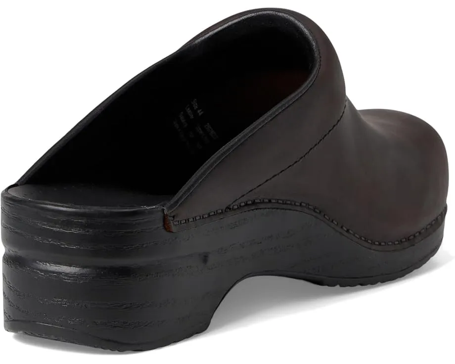 Клог Dansko Karl из прочной кожи для работы