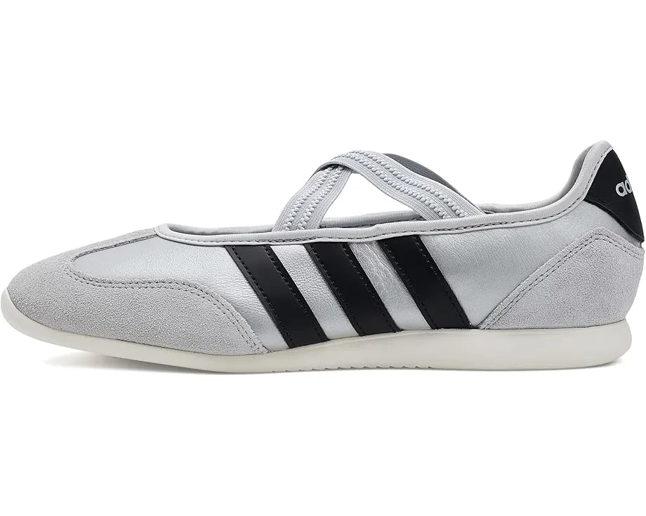 Туфли-лодочки Mary Jane Adidas Barreda с кросс-ремнем