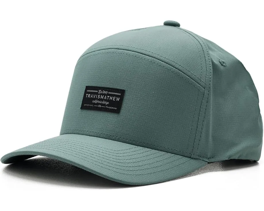 Кепка TravisMathew Wanderlust Hat из полиэстера с регулируемой застежкой