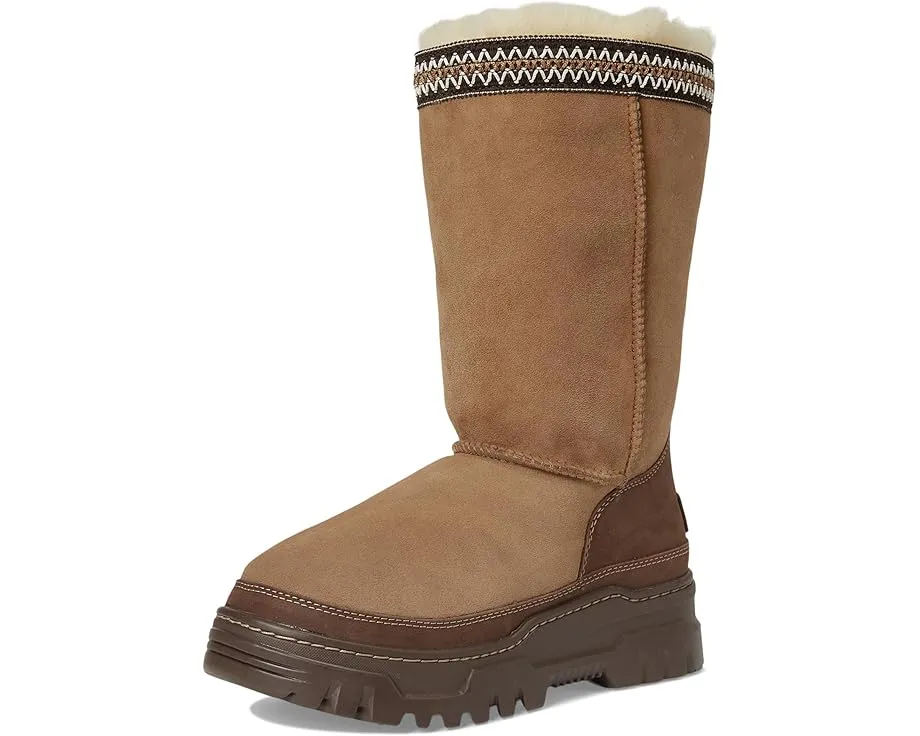UGG Classic Tall TrailGazer с водонепроницаемой овчиной и подошвой White Spider Rubber