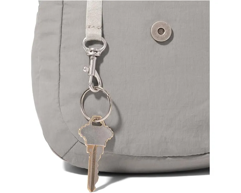 Мини кроссбоди Baggallini Swift Flap с RFID защитой и магнитной застежкой