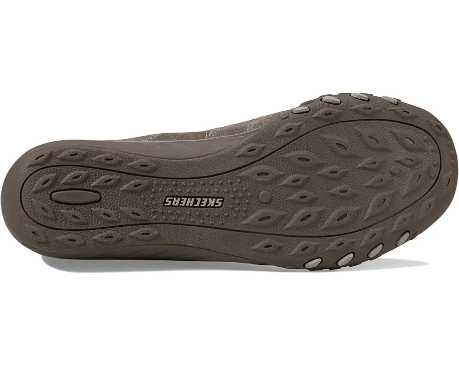 Эластичные слипоны Skechers Breathe Easy Home Body Hands Free с технологией Stretch Fit