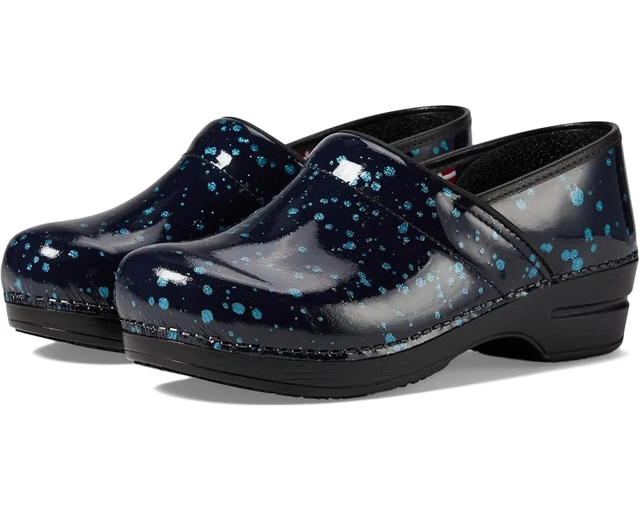 Клоги Misfit с водонепроницаемым верхом и закрытой спинкой Sanita