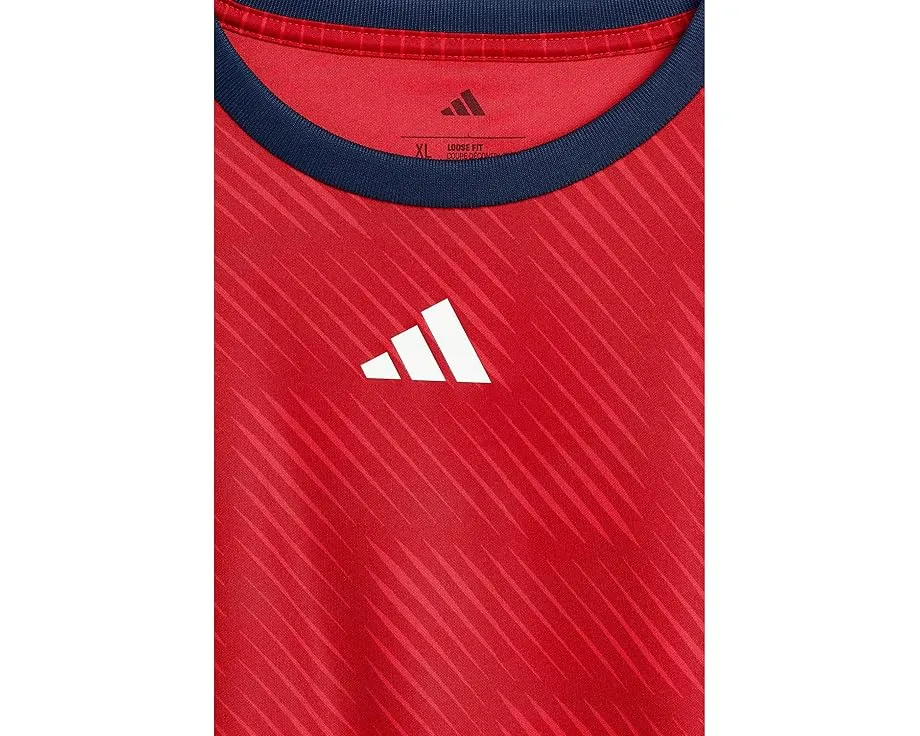 Топ adidas Kids Aop World Soccer с дизайном Чемпионата мира из переработанного полиэстера