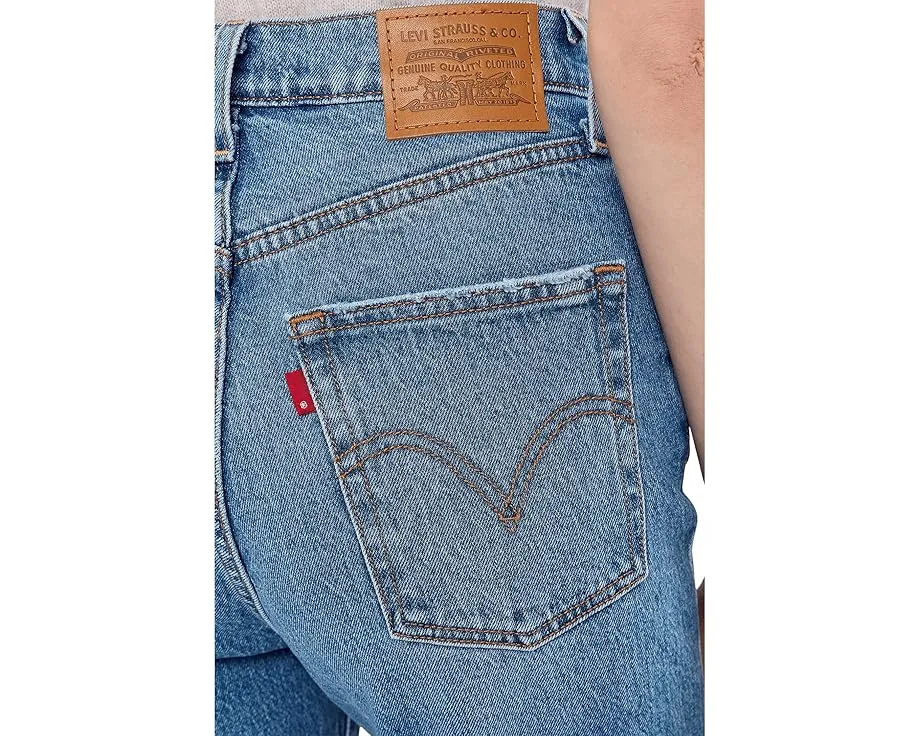 Кроп-джинсы Levi's Premium Ribcage с высокой посадкой и застежкой на пуговицы