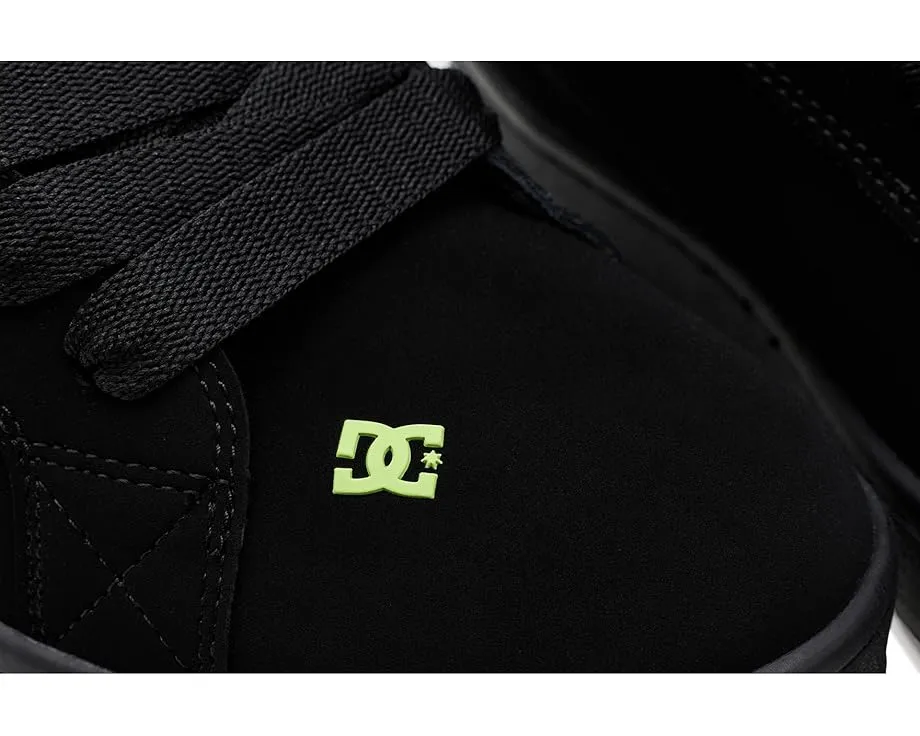 Кроссовки DC Court Graffik с ярким логотипом