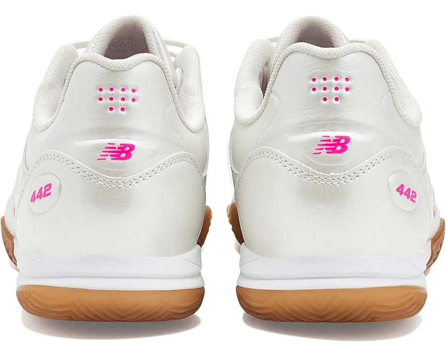 New Balance 442 Team IN V3 бутсы для футбола на твердое покрытие
