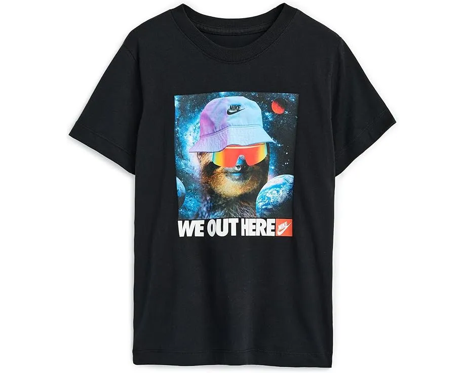 Футболка Nike Kids Sportswear Sloth с принтом ленивца