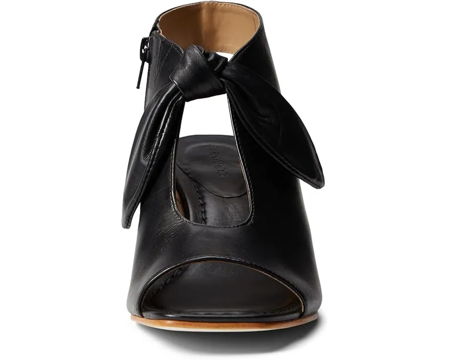 Туфли Bernardo Lizzie на каблуке с квадратным открытым носком