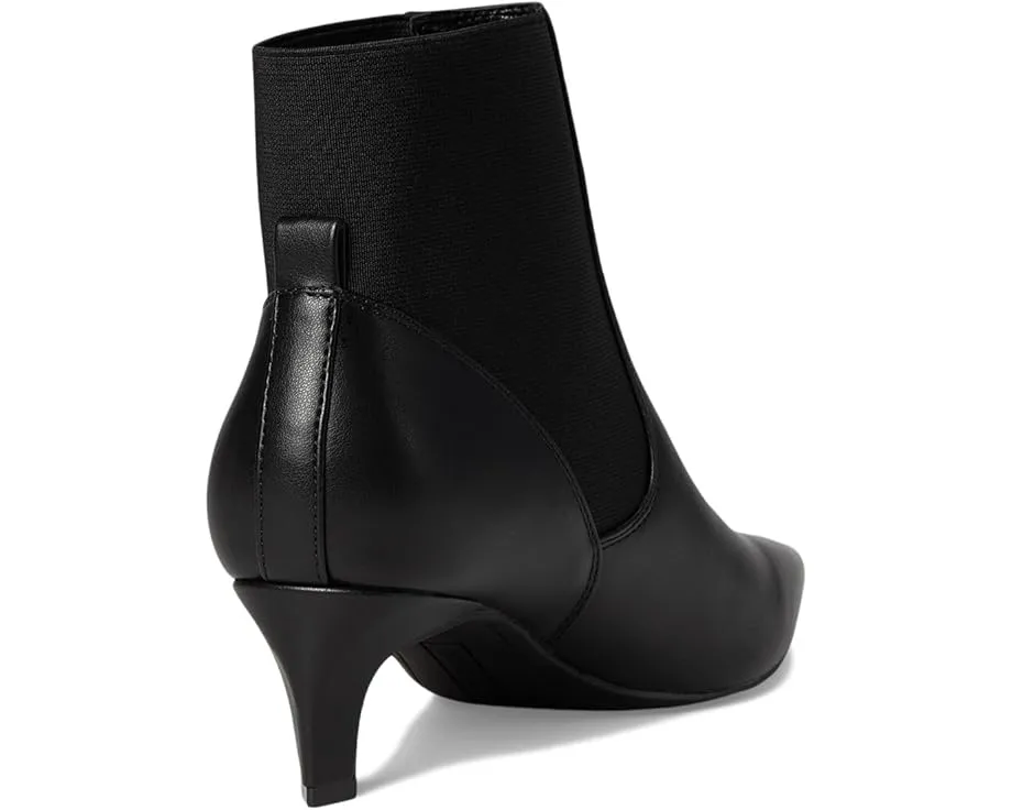 Ботильоны Bandolino Celebrate на шпильке с острым носком и эластичными вставками