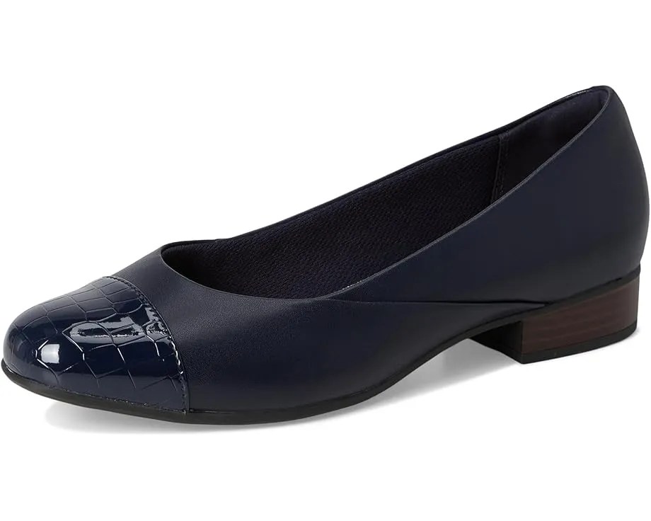 Слипоны Clarks Juliet Rise с декоративным мыском и устойчивым каблуком